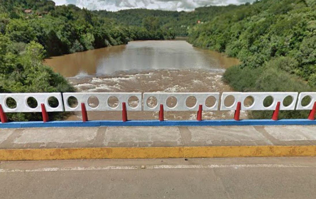 Polícia Militar de Piratuba impede que mulher se jogue da ponte