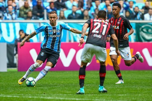 Grêmio fica no empate sem gols com o Atlético-PR