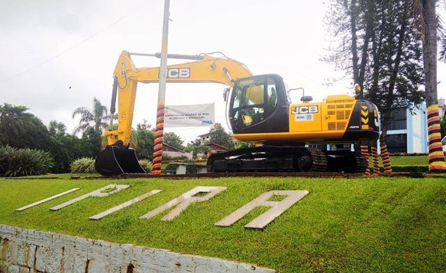 Prefeitura de Ipira fez aquisição de escavadeira hidráulica