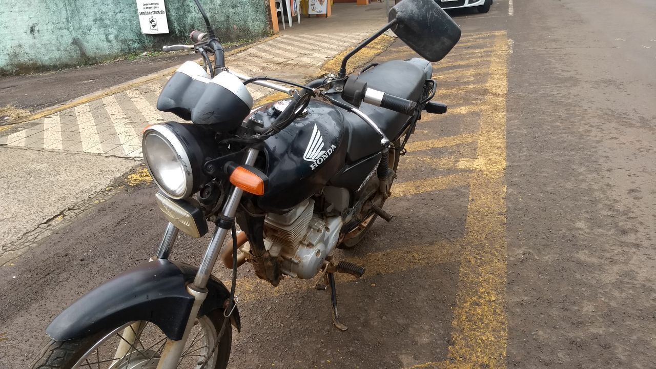 Moto furtada em Linha Tiradentes é recuperada nesta sexta-feira