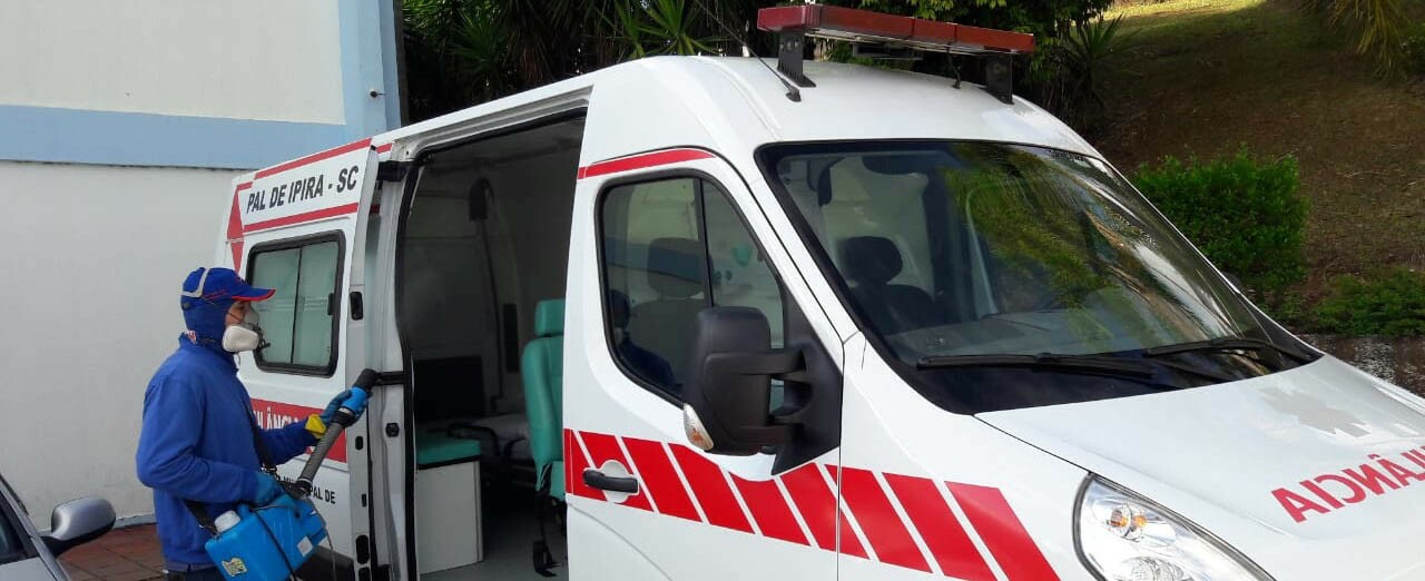 Prefeitura de Ipira faz desinfecção em unidades de saúde e em veículos de transporte de pacientes