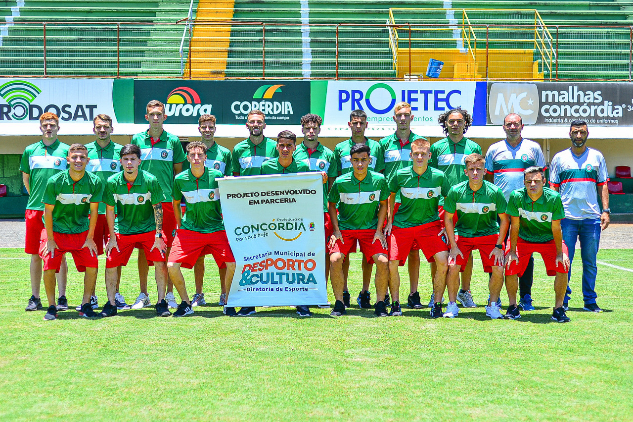 Concórdia é medalha de ouro no futebol de campo dos Joguinhos Abertos