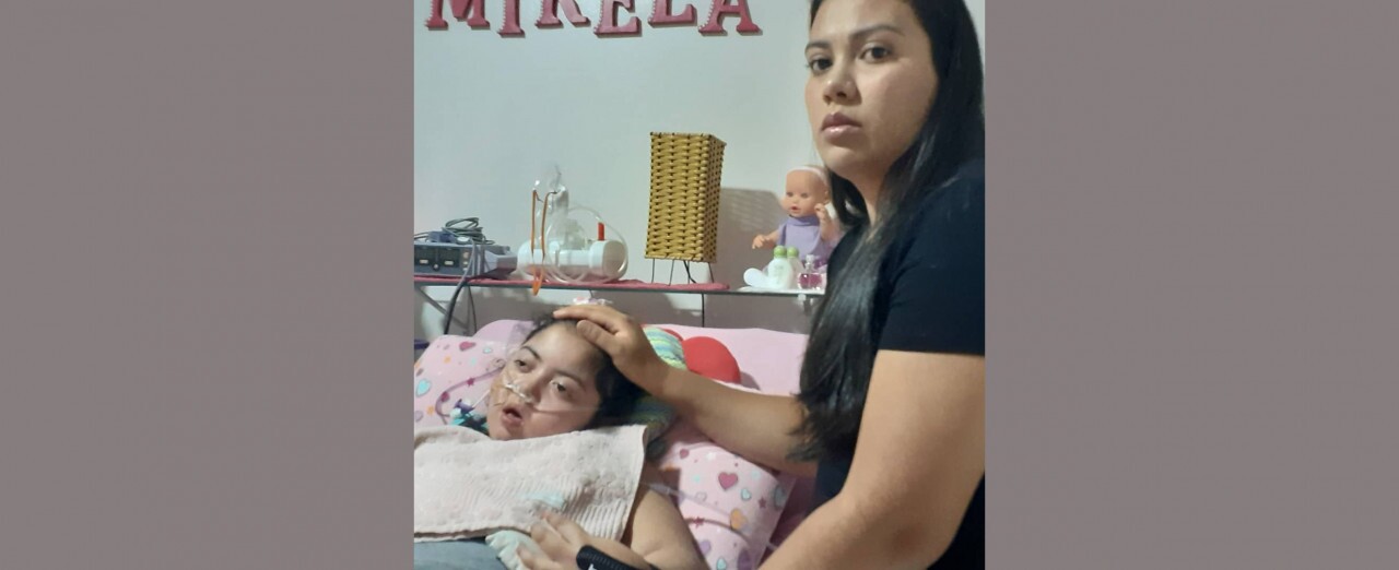 OUÇA: Família com criança portadora de paralisia cerebral pede ajuda à comunidade