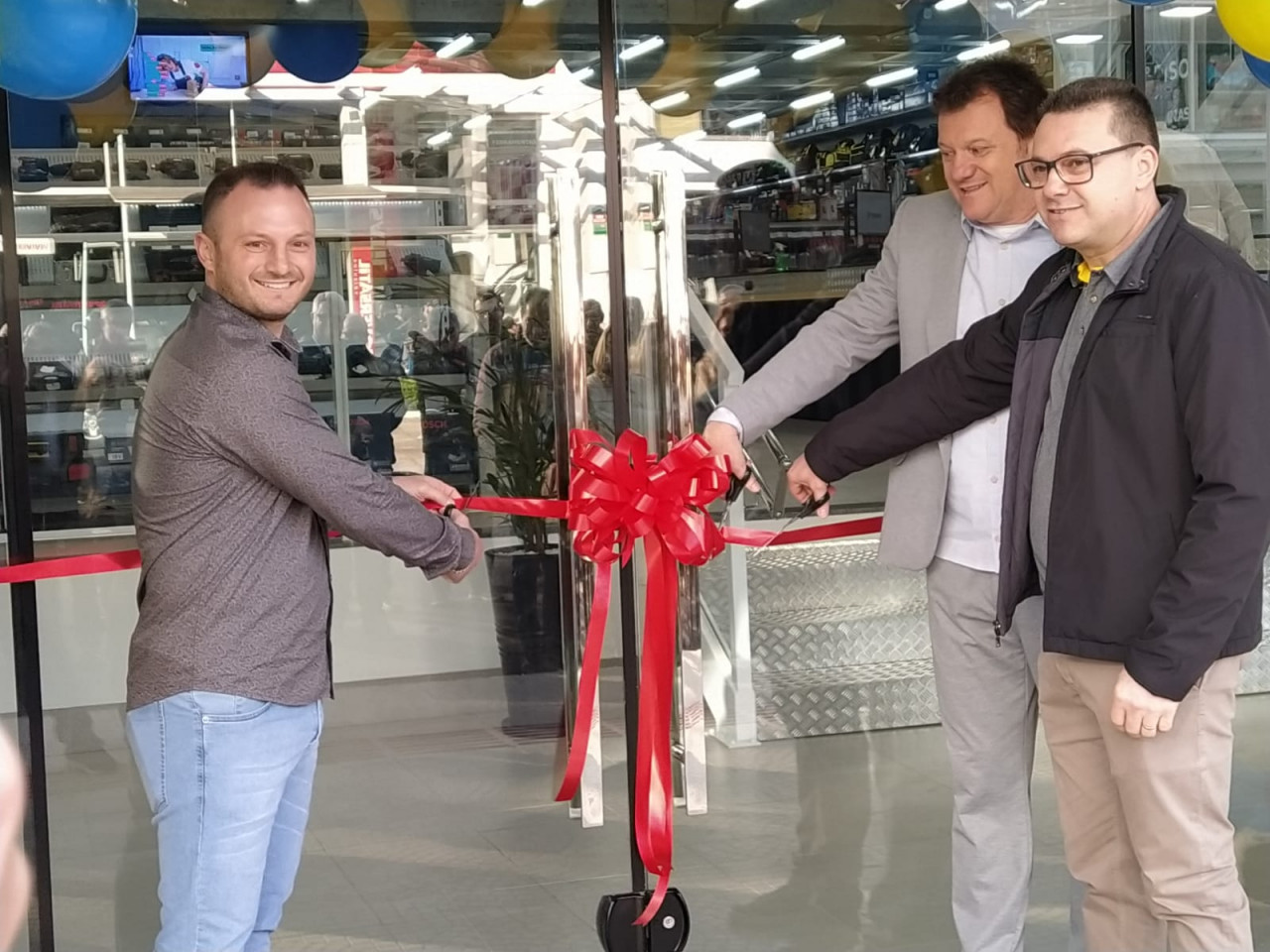 OUÇA: Empresa Ferpar inaugura sua nova loja em Concórdia