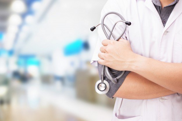 Justiça Federal derruba liminar que proibia enfermeiros de pedir exames