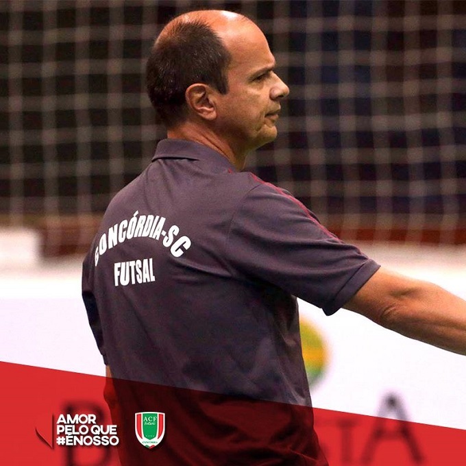 Morruga inicia trabalhos na Seleção brasileira de Futsal