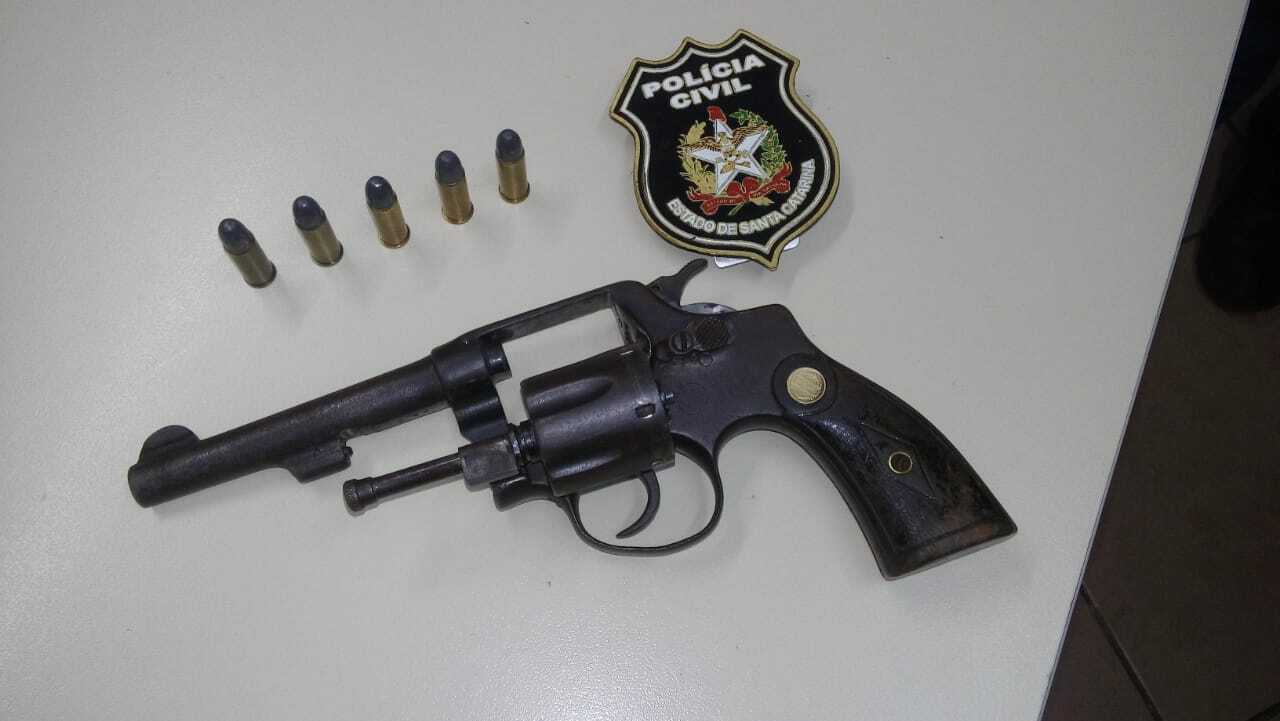 Rapaz detido em Seara por porte ilegal de arma de fogo