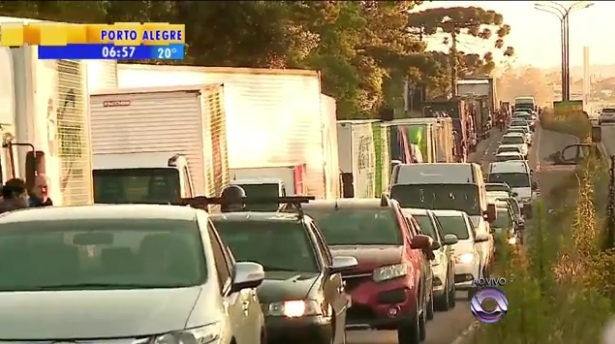 Vários pontos de protestos de caminhoneiros no Rio Grande do Sul 