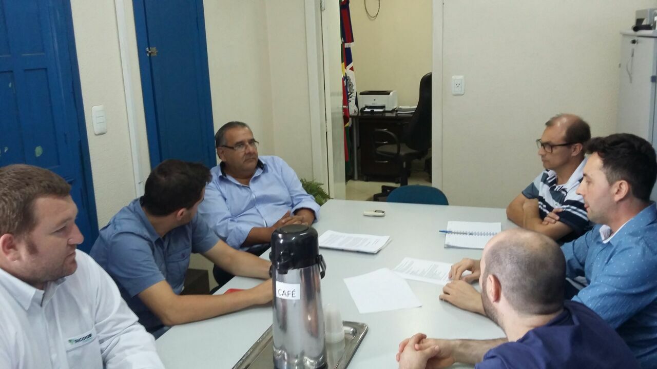 AEP Termas de Piratuba Futsal apresenta projeto à Administração
