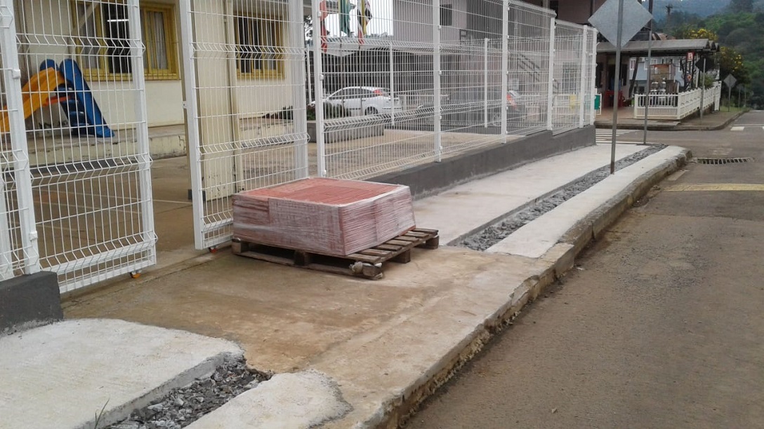 Acessibilidade: Prefeitura de Arabutã investe na construção de calçadas