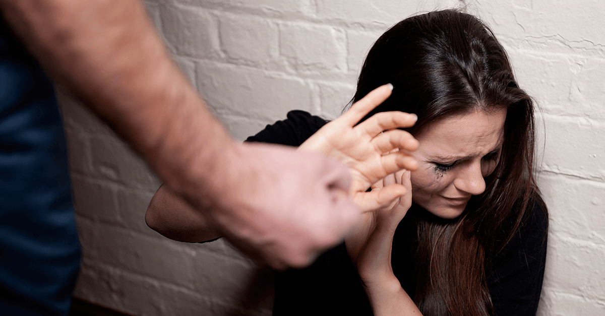 Lei que garante mais proteção à mulher vítima de violência é publicada