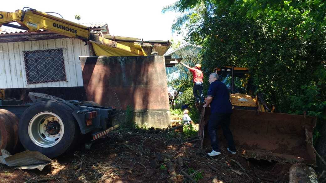 Moradores ficam feridos em desmoronamento de casa em Seara