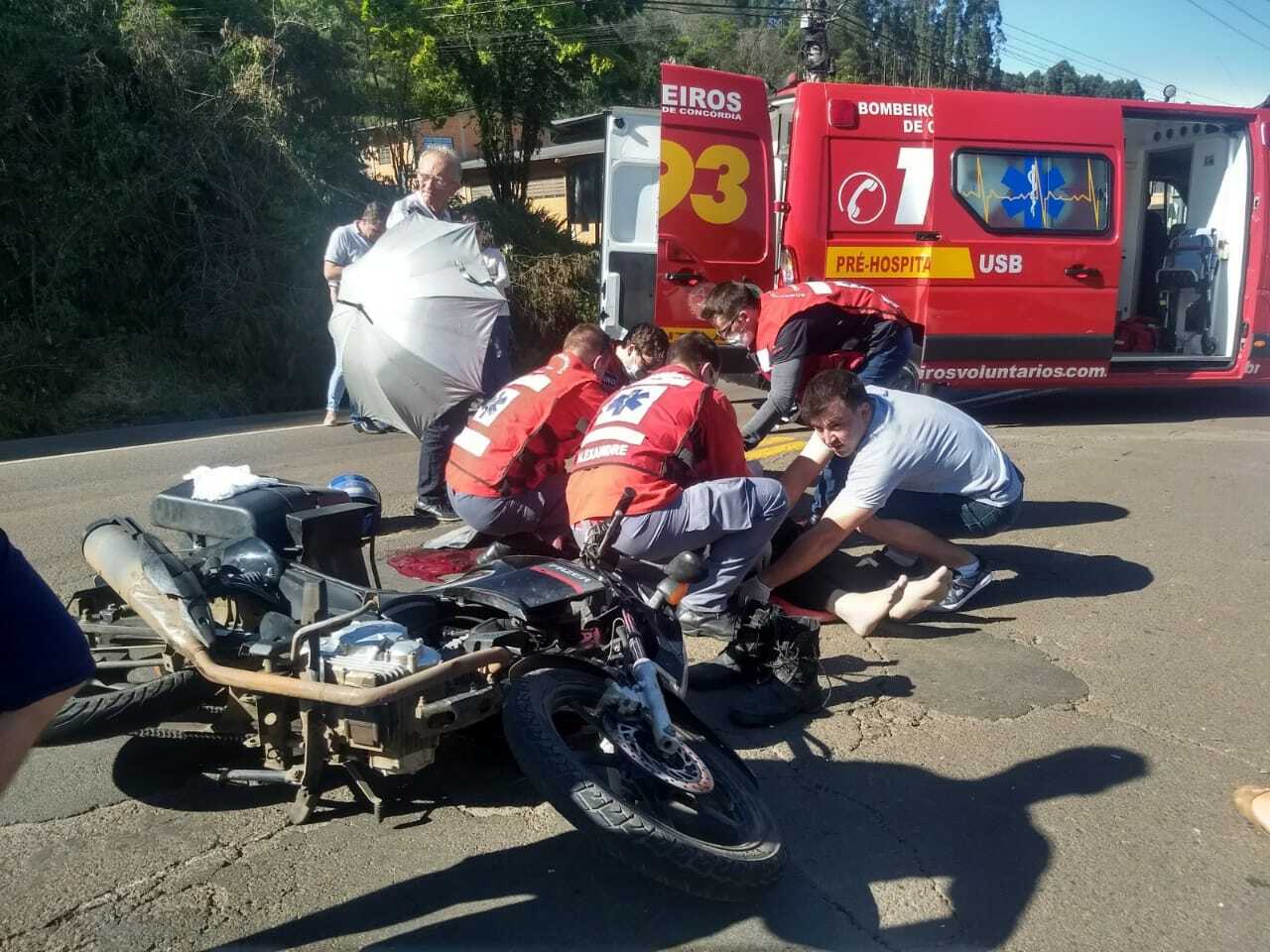 Homem fica gravemente ferido em acidente com moto em Concórdia
