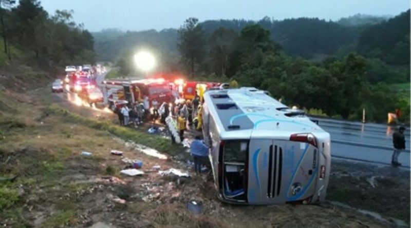 Dezenas de pessoas ficam feridas por conta de acidente com ônibus na BR-470