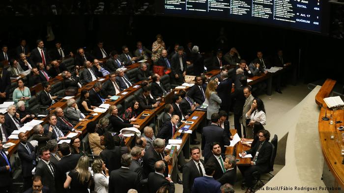 Entidades de Concórdia repudiam mudanças no projeto de lei contra a corrupção